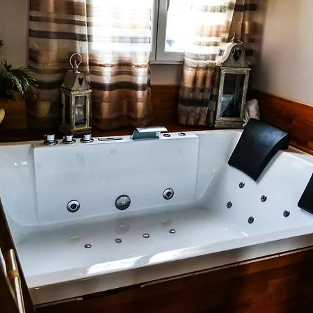 Bed & Breakfast La Des Charmelines