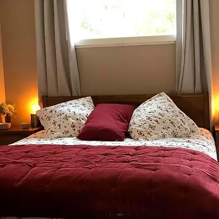 La Des Charmelines فندق مبيت وإفطار 4*
